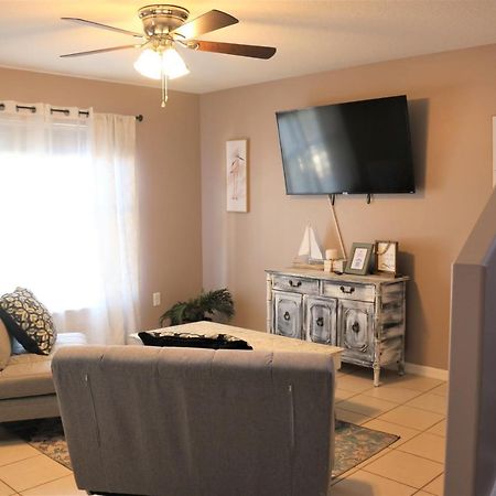 Beachside Serenity Escape - Private 3Br And 2Ba, Dog Friendly Duplex Oasis, Steps To Shore! Melbourne Exterior photo