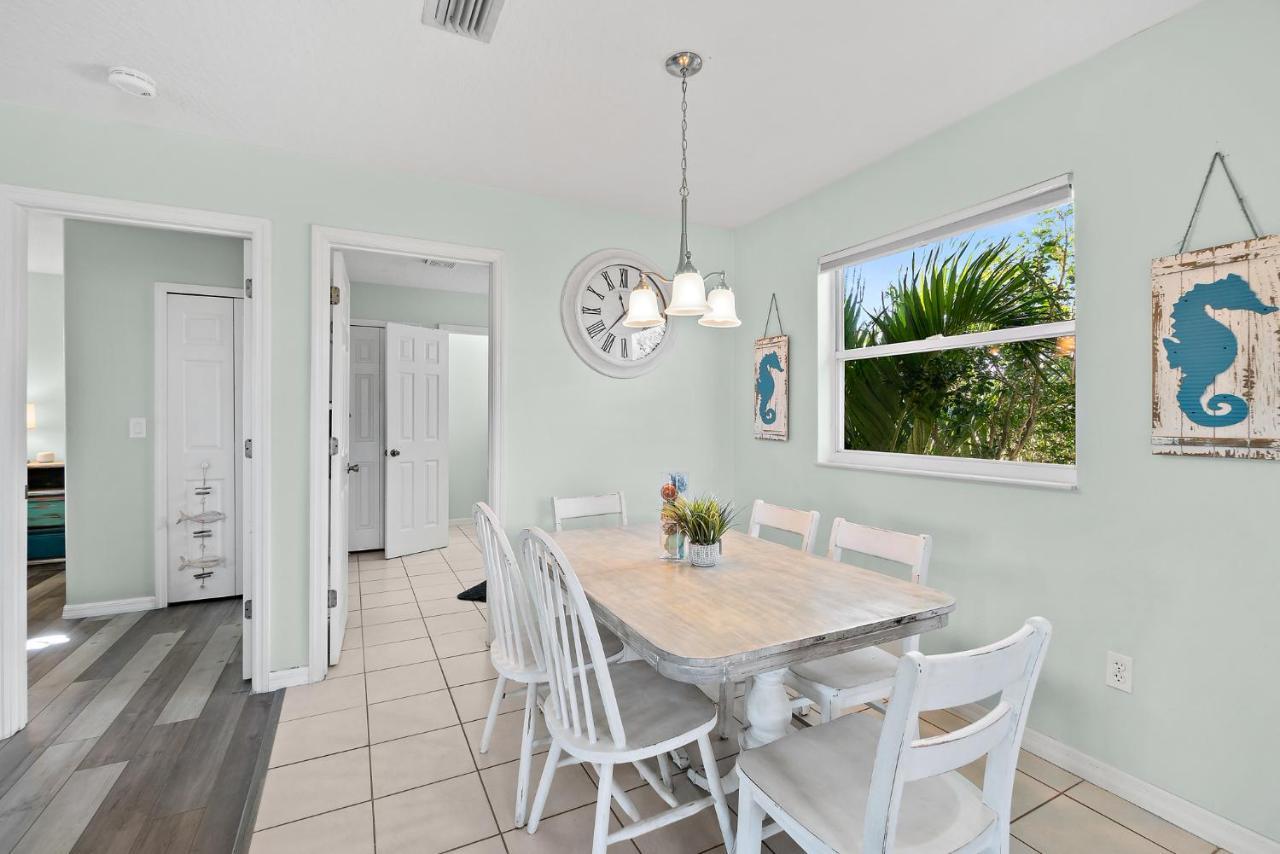 Beachside Serenity Escape - Private 3Br And 2Ba, Dog Friendly Duplex Oasis, Steps To Shore! Melbourne Exterior photo