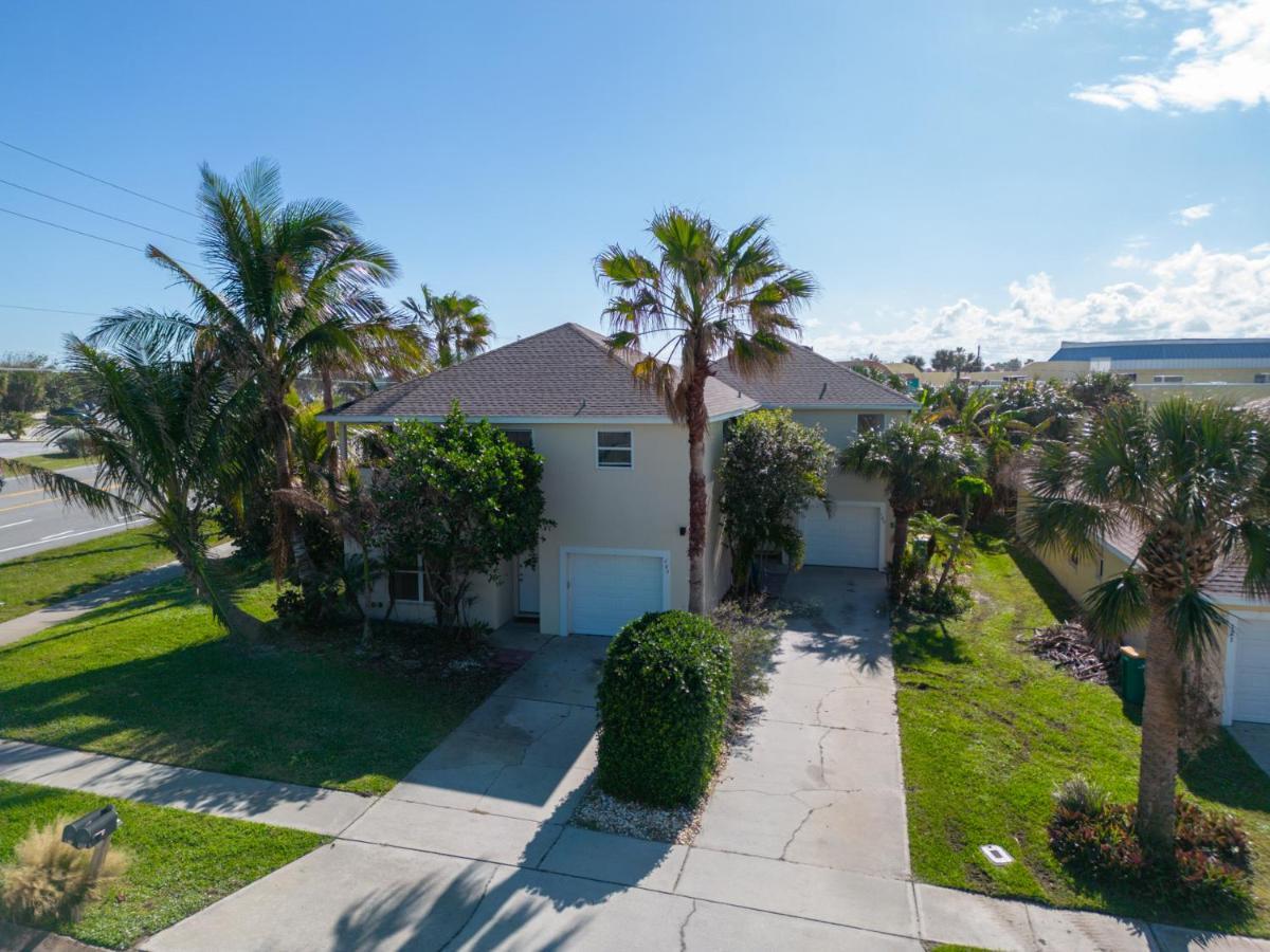 Beachside Serenity Escape - Private 3Br And 2Ba, Dog Friendly Duplex Oasis, Steps To Shore! Melbourne Exterior photo
